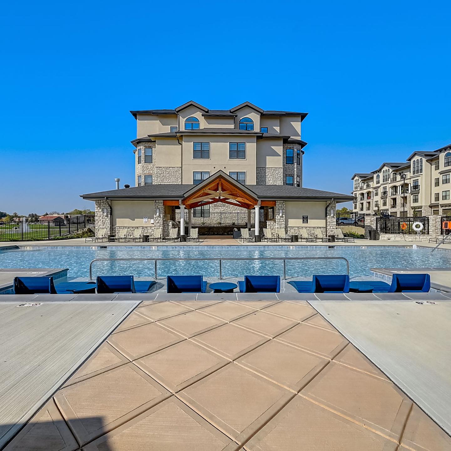 387081981_17913398078818571_4189229077773478760_n Villa